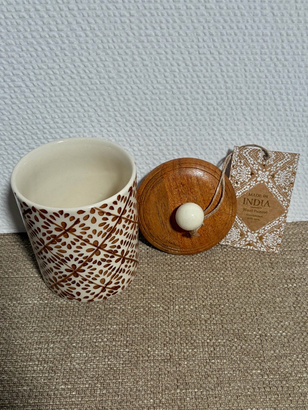 Ceramic Jar with Wooden Lid - Hand-Painted Brown & Cream - Picture 7 of 8